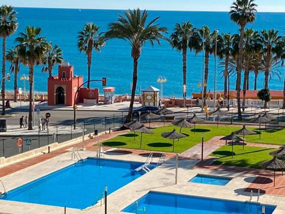 Benalmadena Aloha Playa Sea View Loft Aparthotel Bagian luar foto